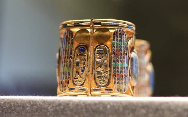 Comment les bijoux vintage reviennent-ils à la mode ?